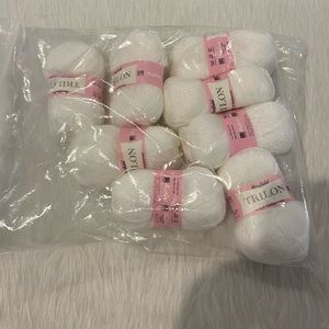 Hayfield Trilon 3-ply Yarn 8 Steins White